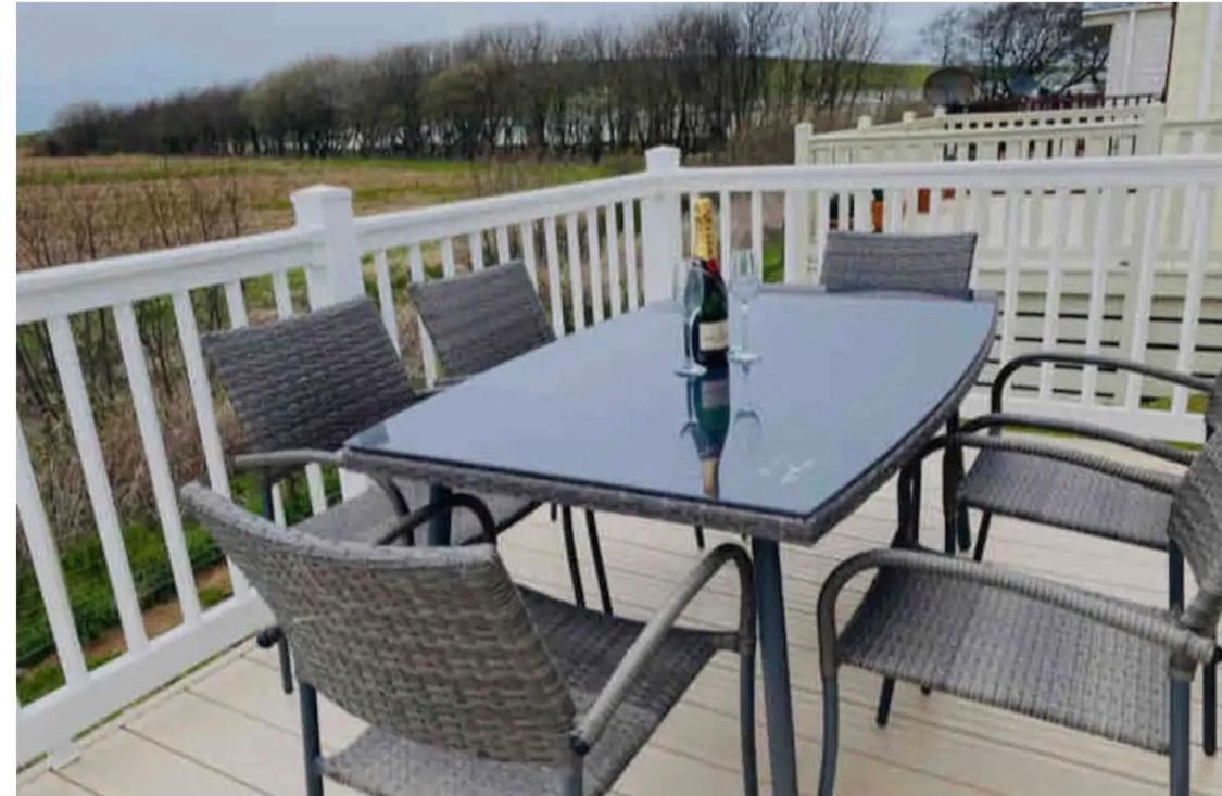 Ajl Caravan Rentals Turnberry Extérieur photo